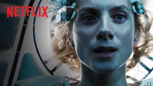 Pour survivre, une seule solution : retrouver sa mémoire avant de perdre  son oxygène. , Oxygène, un film d’Alexandre Aja avec Mélanie Laurent, le 12  mai.