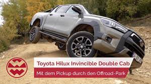 It'll tow 3,500kg, the payload is just over a tonne, and the load bay itself measures 1525mm long by 1645mm wide. Toyota Hilux Invincible Double Cab 2 8 4x4 6at 2021 Pickup Offroad Kaufberatung Welt Der Wunder Youtube