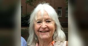 Jacqueline Hare's Instagram, Twitter & Facebook