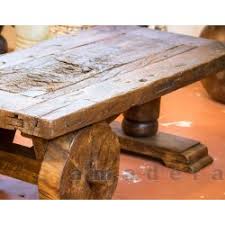 Le plus grand choix pour acheter des tables anciennes certifiées d'époque. Table Basse En Pin Ancien Table De Salon Originale Avec Ses Roues