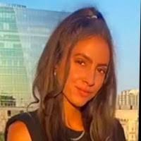 Karli Simon's Instagram, Twitter & Facebook