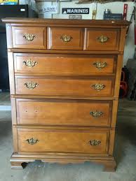 Popular bedroom set designs have beds, cabinets, side tables, storage sections, etc. I Have A Bassett Chimney Corners Bedroom Set Four Poster Bed W Rails Dres My Antique Furniture Collection