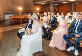 Die deutschen aber vertragen das alkohol auch ohne das essen. Hochzeitsfotograf In Kassel Hochzeit In Der Karlsaue Orangerie