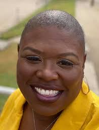 Tamara Buck's Instagram, Twitter & Facebook