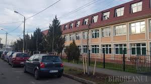 Primaria lui firea refuza sa arate avizele pentru taierea copacilor nicusor dan anunta ca alesii usb din consiliul general al capitalei au depus o cerere de sistare a toaletarilor si zeci de mii de pameni au protestat pe retelele de socializare fata de taierea… Sbl Msfm 09vim