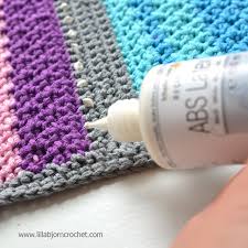 Just youtube how to single crochet, get a. 3 Ways To Make Crocheted Rugs Non Slip Crochet Rug Patterns Crochet Rug Crochet