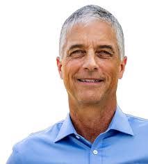 Dean Chesnut's Instagram, Twitter & Facebook