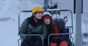 I think the song perfect is actually better than thinking out loud. Clip Perfect Ed Sheeran Fou Amoureux De Zoey Deutch En Plein Hiver Purebreak