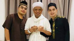 Zoechip is a free movies streaming site with zero ads. Digugat Cerai Istri Alvin Faiz Minta Maaf Ke Almarhum Ustaz Arifin Ilham