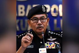 Semoga dengan adanya blog balai polis sungai nibong ini, pihak polis dan masyarakat dapat berkerjasama dalam menyebarkan sebarang maklumat pencegahan kegiatan jenayah di kawasan pentadbiran sungai nibong. Carian Mengenai Topik Balai Polis Sungai Besi Astro Awani