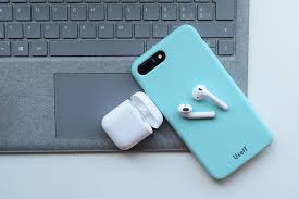 Apple Airpod 1080p 2k 4k 5k Hd Wallpapers Free Download Wallpaper Flare