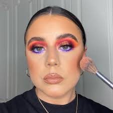 Fran Lacey (@flacey_)