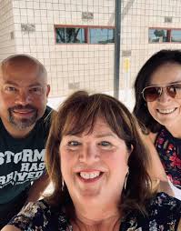 This week we bid farewell to our BELOVED Principal, Barbara Kowalinski who  is retiring after 40 years of service in public education. BJ made a  difference and enriched the lives of so