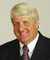 Cari Watson's Instagram, Twitter & Facebook