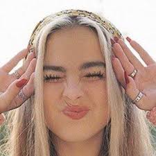 Addison Rae Bio Facts Family Famous Birthdays In 2020 Addison Famous Girls The Most Beautiful Girl