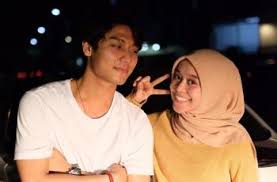 This video has been updated on december 2020.you can watch and free download lesti kejora pakai behel. 5 Artis Cantik Pilih Hilangkan Gingsul Irish Bella Dan Lesty Diamuk Fans Matamata Com