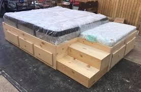 You Can Get A Wooden Kingsize Bed With