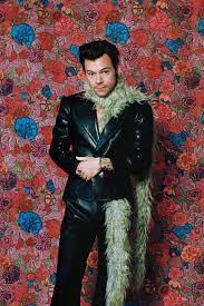 Dec 15, 2019 · harry edward styles was born on february 1, 1994 in redditch, worcestershire, england. What Might Harry Styles S New Beauty Line Look Like Vogue