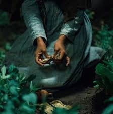 The underground railroad was the name given to the system by which escaped slaves from the south were helped in their flight to the north. Byoy7ebdwbsgnm