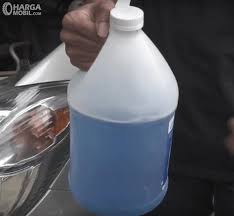 Bikin wiper fluid sendiri : Mengetahui 3 Jenis Air Wiper Untuk Membersihkan Permukaan Kaca Mobil