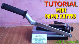 Fungsi cutter untuk menandai bagian. Diy Mini Paper Cutter Tutorial Cara Buat Alat Pemotong Kertas Mini Youtube