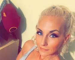 Tabitha Ward's Instagram, Twitter & Facebook