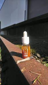 Many users find that tinctures are ideal cbd tinctures are meant to be taken orally, but some people use them topically. Today S Favourite Cannabis Product Is Green Island S 4 1 Tincture Goodbye Anxiety Trees
