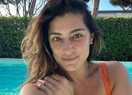 Elisa Isoardi oggi: amore, Rai e il sogno di Sanremo