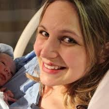 Danna Spears's Instagram, Twitter & Facebook