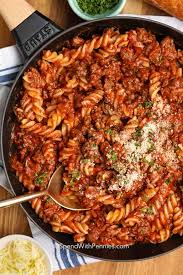 Fusilli With Meat Sauce Uses Ground Beef Onion Red Wine Marinara Sauce Simmered Together With Pa Beef Pasta Recipes Pasta With Meat Sauce Easy Pasta Dishes