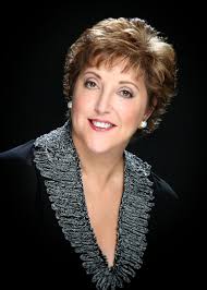 Does anyone have a kitchen supervisor?