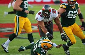 Alle news und ergebnisse auf deutsch. Tampa Bay Buccaneers Rough Up Aaron Rodgers Hand Packers First Loss