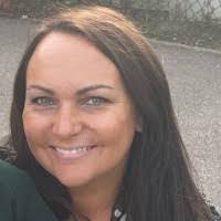 William Pash's Instagram, Twitter & Facebook