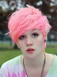 62 Spectacular Scene Hairstyles For Short Medium Hair Be Trendsetter Short Scene Hair Short Hair Color Short Emo Hair
