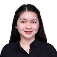 Mona Gale's Instagram, Twitter & Facebook