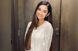 Superstar song behind the scenes#superstar #riyaz #anushka_sen #riyazali Anushka Sen Shares The First Look Of Her Music Video Superstar Looks Terrific With Riyaz Ali