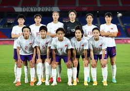 國際足總女子世界盃（fifa women's world cup）被視為女子足球最高榮譽的賽事。 由國際足總（fifa）主辦，各國的女子國家足球隊參加的比賽。 首屆女足世界盃於1991年在中國 廣州舉行，由美國隊獲得冠軍，之後每4年舉辦一次。 2019年的世界冠軍由美國隊奪得。 Rxmdomvtp3xfjm