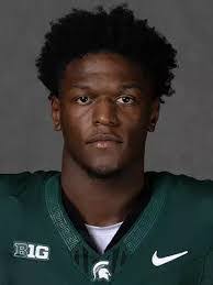 Dorian Davis's Instagram, Twitter & Facebook