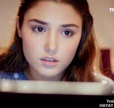 Hande Ercel Makyajsiz Resimleri Unluler Resim Hayat