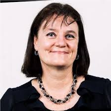 Leanne Turner's Instagram, Twitter & Facebook