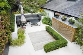 Idee Pour Amenager Un Petit Jardin Dans Un Espace Exterieur Amenager Petit Jardin Jardins Amenagement Jardin