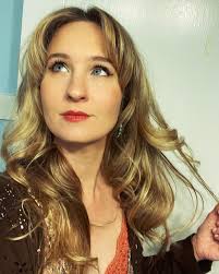 This year I'm dedicated to getting better at using hot rollers and at  updating my website. I don't have any shows this coming weekend but I did  just update my website kateleighbryant.com