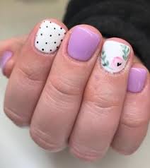 Los diseños de uñas para niñas que se encuentran por lo general llevan stickers, ya que es complicado realizar algunos diseños en unas uñas tan chicas, o se realizan diseños bastante sencillos de un solo tono con decoraciones sencillas y no con muchos detalles. 24 Ideas De Unas Para Ninas Manicura De Unas Manicura Disenos De Unas
