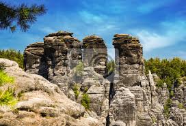 Den namen sächsische schweiz, den der 360 km² große sächsische teil des in bad schandau, dem zentralem ausgangspunkt für den tourismus im nationalpark sächsischen. Elbsandsteingebirge Bastei Rathen Sachsische Schweiz Fototapete Fototapeten Sachsischen Schweiz Tour Tourismus Elba Myloview De