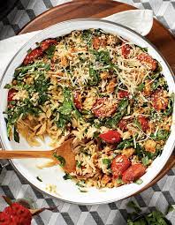 One Pan Orzo Italiano Fresh Veggie Recipes Veggie Pasta Recipes Hello Fresh Recipes