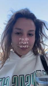 Ella Reece's Instagram, Twitter & Facebook