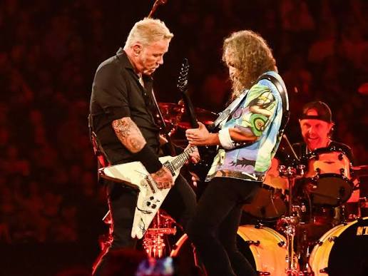 Kirk Hammett says Metallica want to emulate the Rolling Stones and keep touring into their 80s: “That inspiring to us, man. That's our goal” | Guitar.com