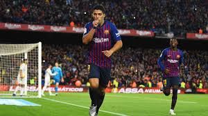 Federico valverde (real madrid) right footed shot from the centre of the box to the top left corner. Barcelona 5 1 Real Madrid Match Report El Clasico As Com