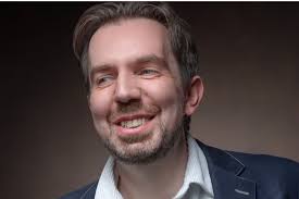 El hombre con el pene más grande del mundo explica cómo fue perder la  virginidad