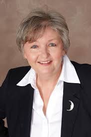 Jacquelyn Knapp's Instagram, Twitter & Facebook